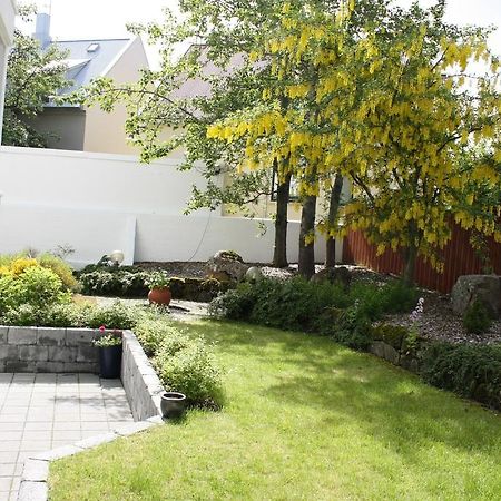 Baldursbra Guesthouse Tjarnargata Reykjavik Exterior photo